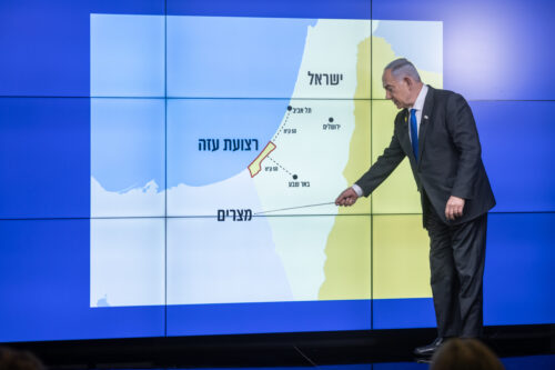 האפרטהייד נמצא בקווי היסוד של הממשלה. ראש הממשלה בנימין נתניהו, ספטמבר 2024 (צילום: חיים גולדברג / פלאש90)