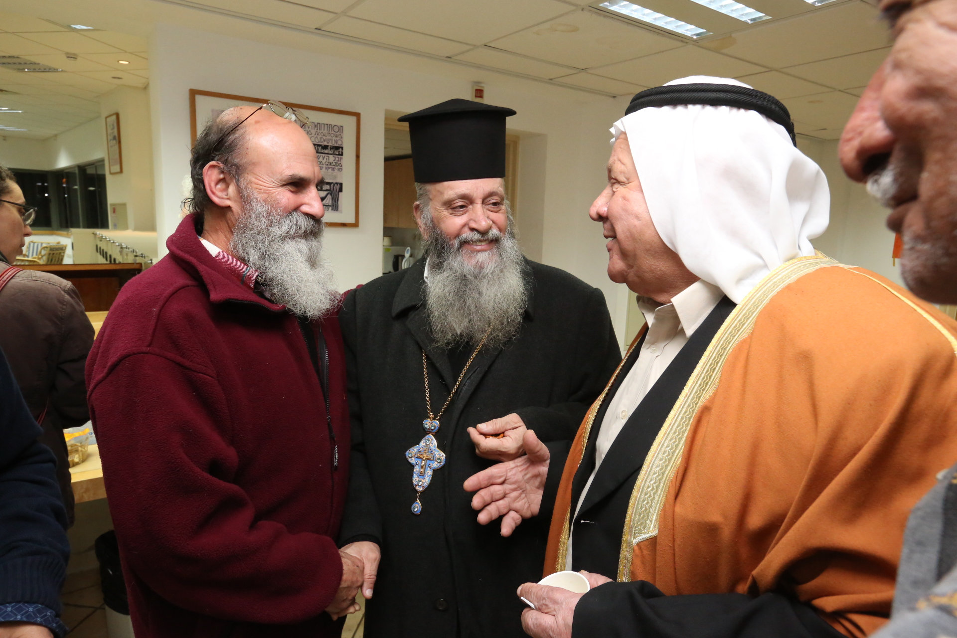 לחבר את האיים של השותפות. מפגש בין דתי בגבעת חביבה, ינואר 2026 (צילום: יוסי זמיר / פלאש90)