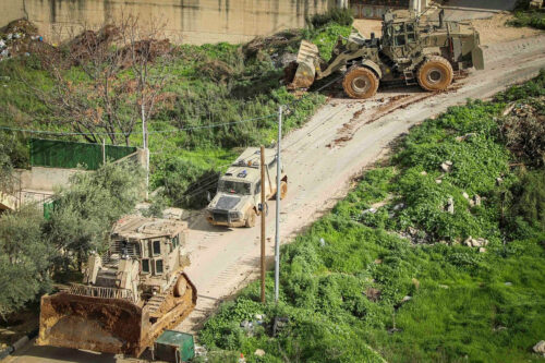 כוחות ישראליים פועלים במחנה הפליטים נור שמס, ב-12 בינואר 2026 (צילום: נאסר אשתייה / פלאש90) כוחות ישראליים פועלים במחנה הפליטים נור שמס, ב-12 בינואר 2026 (צילום: נאסר אשתייה / פלאש90)