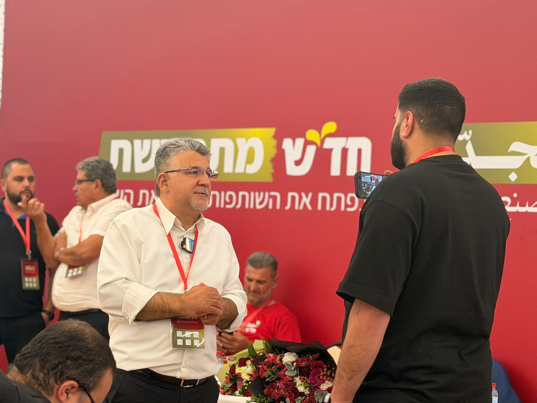 יו"ר חד"ש הנבחר, יוסף ג'בארין, בוועידת המפלגה, ב-16 במאי 2026 (צילום: בכר זועבי)