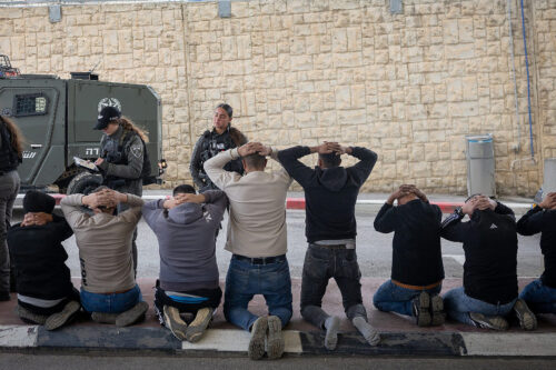 PALESTINIAN WORKERSSS