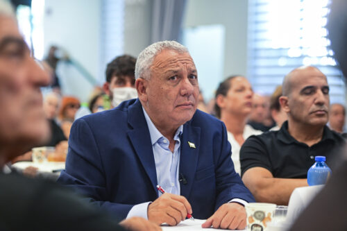 החזון החינוכי של איזנקוט הוא, במילה אחת, קטסטרופה