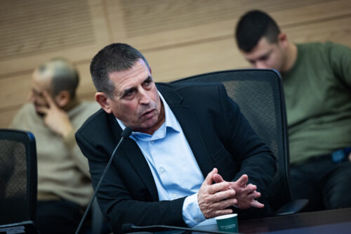 האם סגלוביץ' מצטרף לרע"מ או שרע"מ מצטרפת לסגלוביץ'?