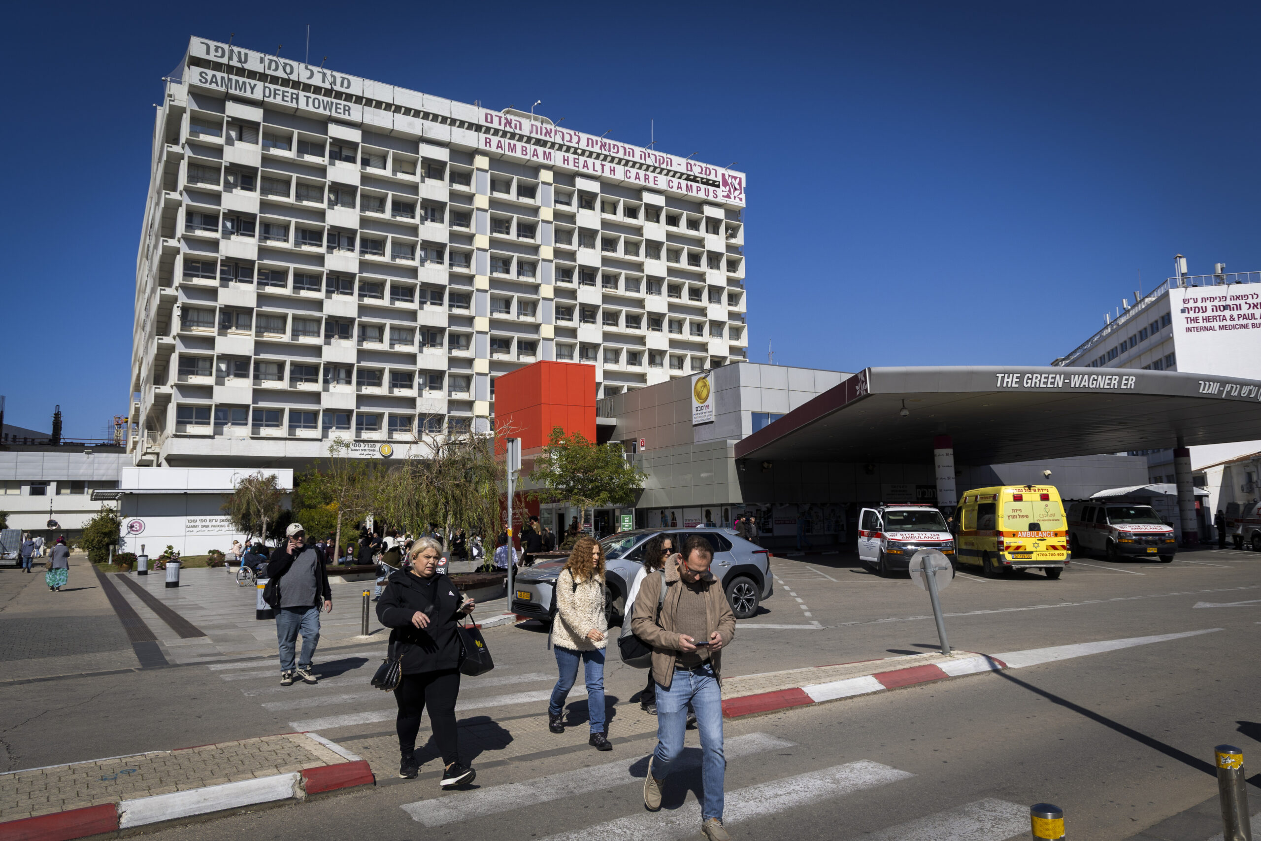 החזריו את הערבי למעמד של חשוד. בית החולים רמב"ם בחיפה, 10 במרץ 2026 (צילום: יוסי אלוני / פלאש90)
