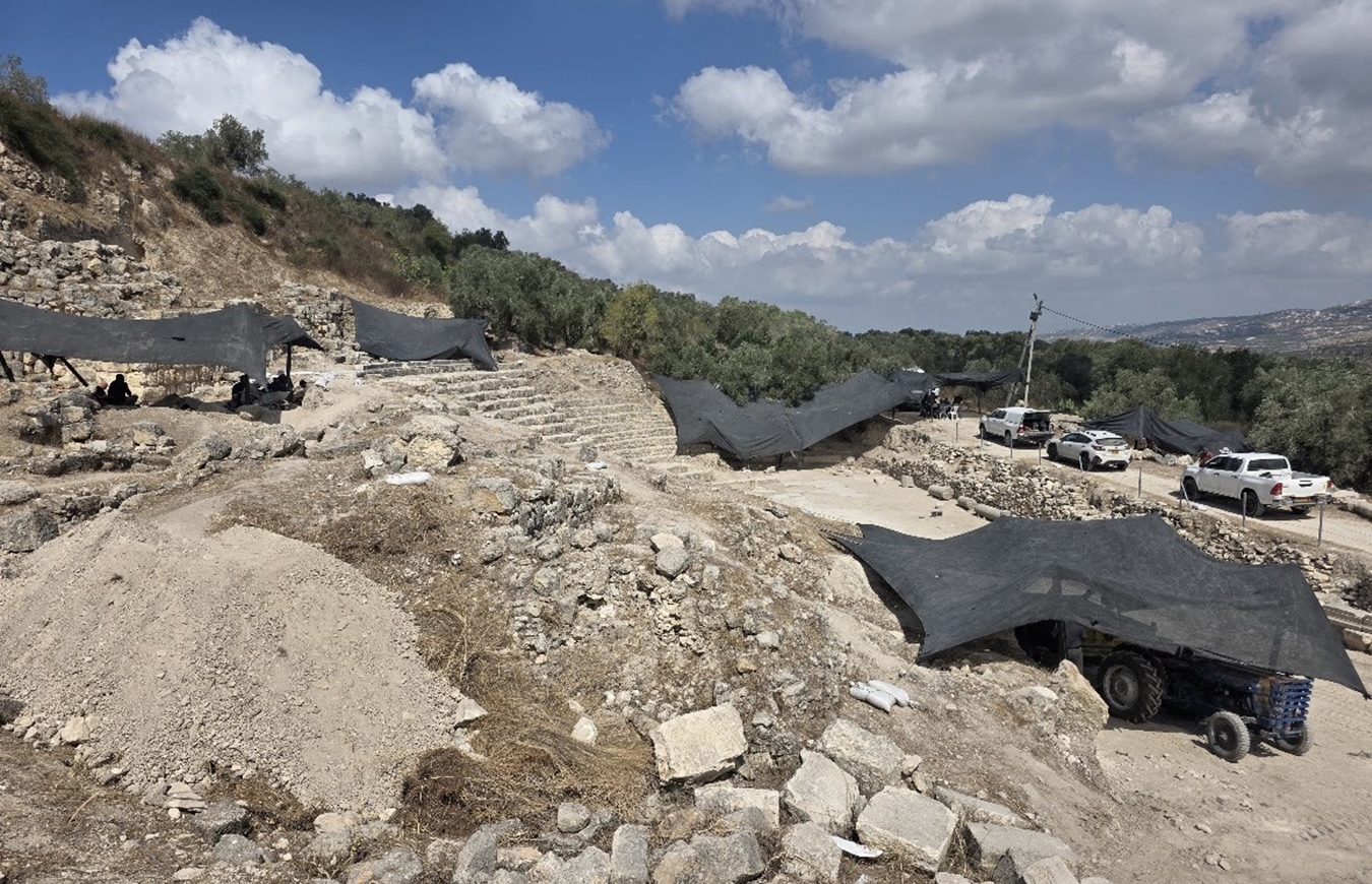חפירות ארכיאולוגיות בסבסטיה, ביולי 2026 (צילום: אורי ארליך)